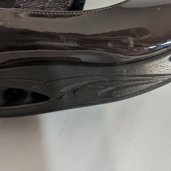 RYN Womens Burgundy Wine Patent Leather Mary Jane Rocking Shoes, Size 7.5 - Picture 11 of 12